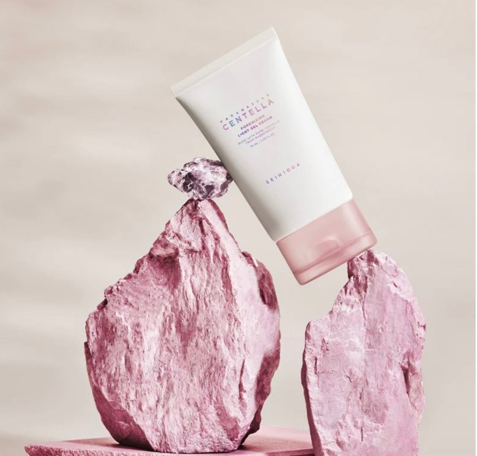 كريم جل خفيف سنتيلا من سكين1004 - 75مل