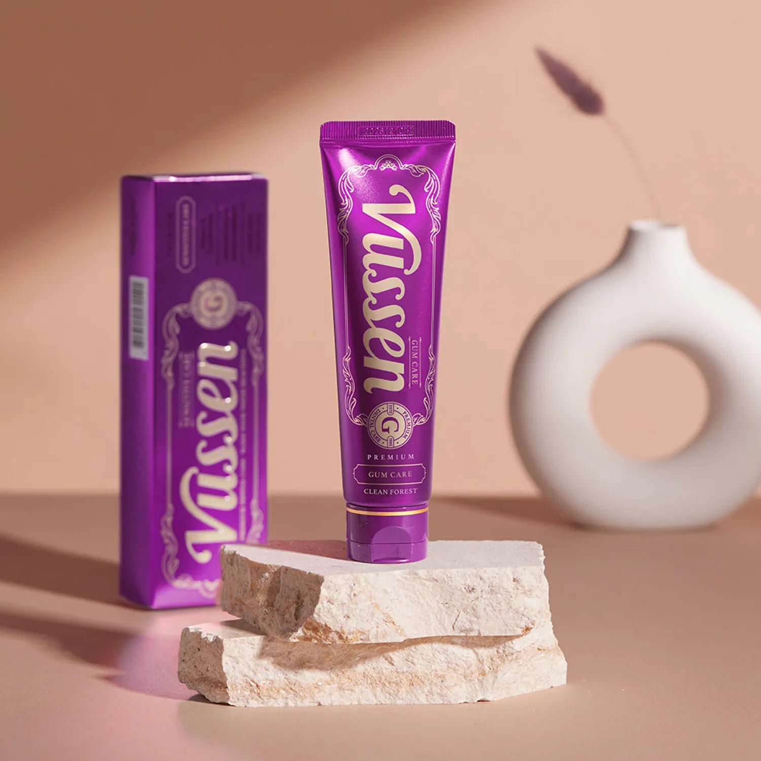 معجون الأسنان فوسن جي بريميوم للعناية باللثة بخلاصة السنتيلا اسياتيكا – 120جم