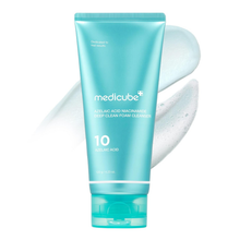 Medicube Azelaic Acid Niacinamide Deep Clean Foam Cleanser – 120 g