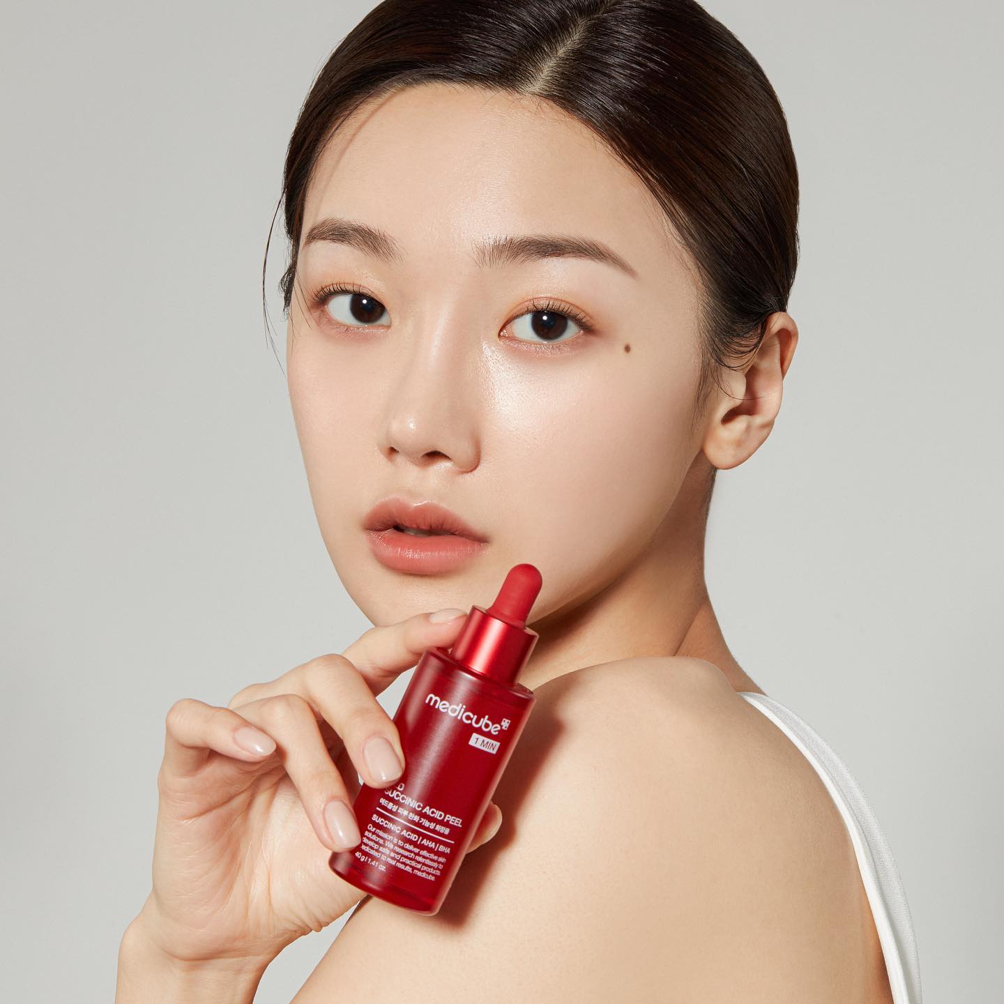 Medicube Red Succinic Acid Acne Treatment Peel-Off – 40g